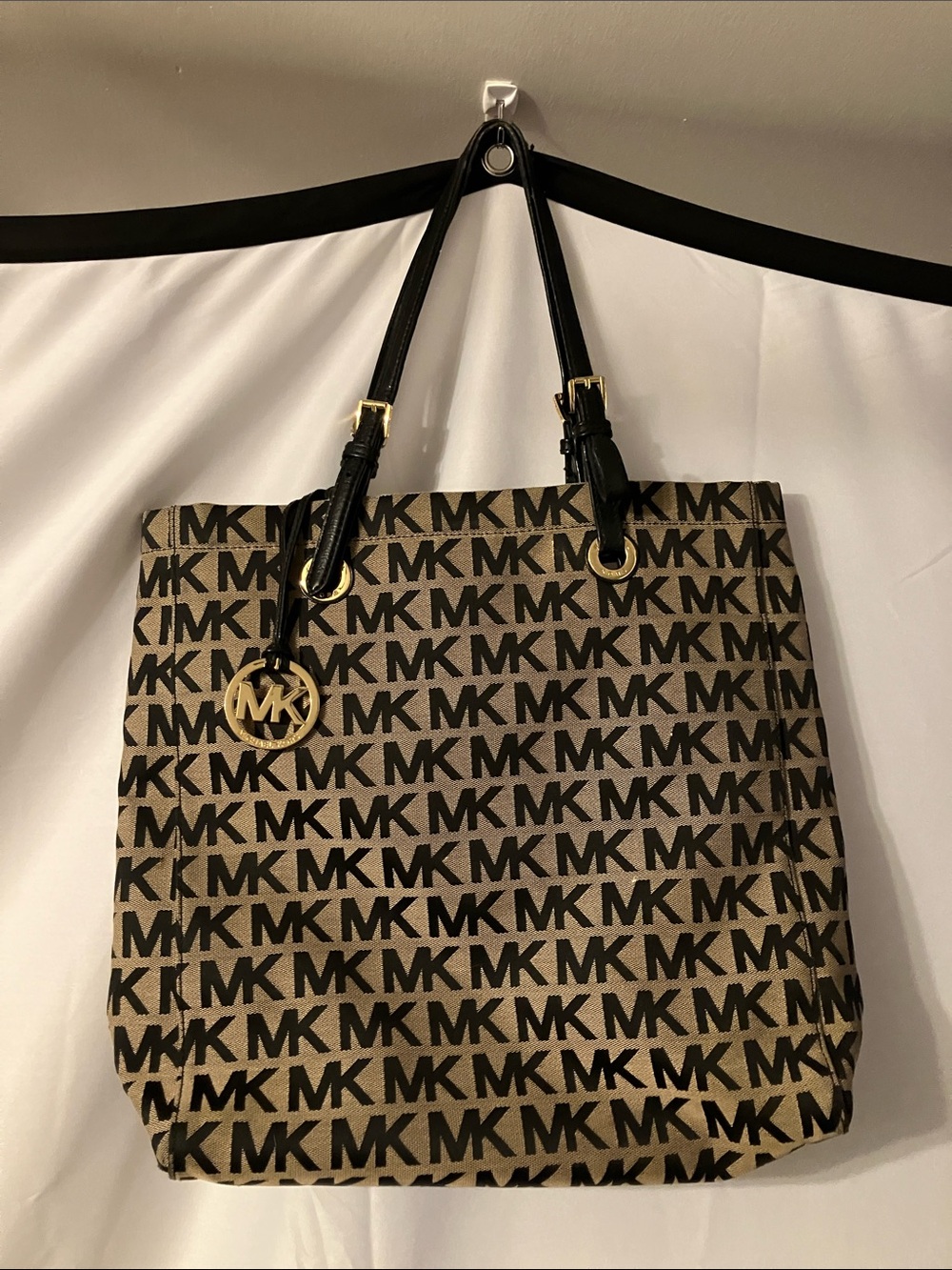 Michael Kors Tan and Black MK Logo Tote with Gold Charm - Picture 1 of 1